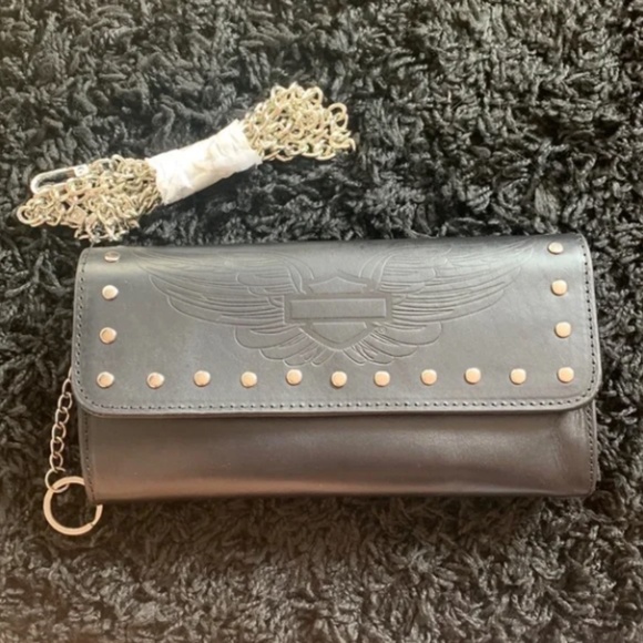 New Harley-Davidson clutch wallet with detachable crossbody chain - Picture 1 of 6